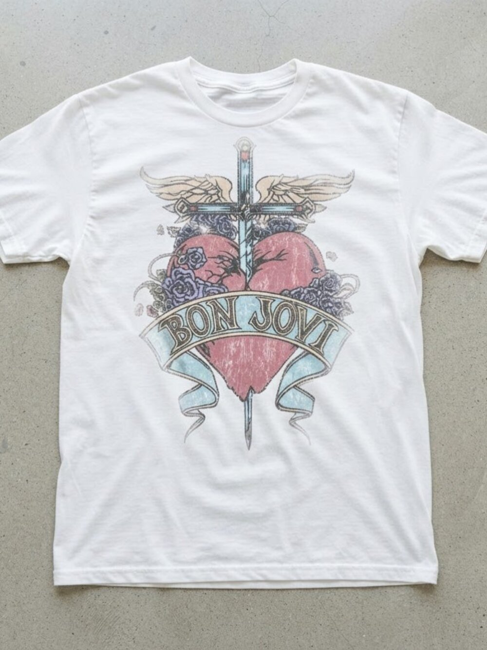 Bon Jovi Heart Dagger Sword Vintage Style White T-Shirt Unisex S-4XL